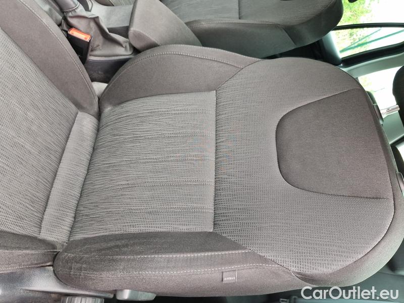  Skoda  Octavia  Combi  (5E5)(03.2017->)  Com TDI 110 Style AT #12
