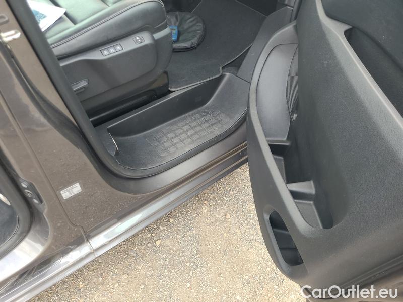  Toyota  Proace  (2016 ->) ProVE 2.0D-4D 180k L2 VIP 5d #33