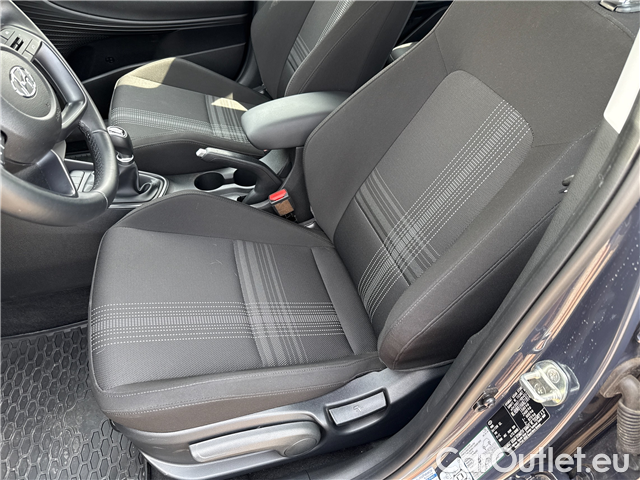  Hyundai  Bayon  1.2i Comfort Club 5d #6