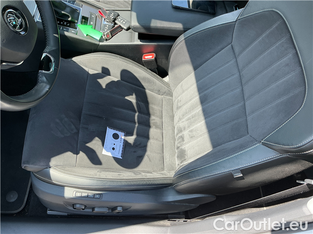  Skoda  Superb Sup.C.FL2.0TDI 110 Style AT #8