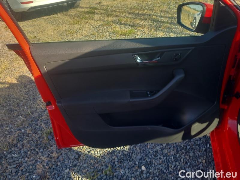  Skoda  Fabia  Combi (2015)  Com.1.0TSI 70 Ambition #9