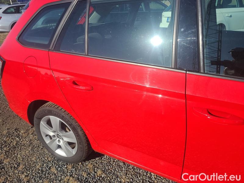  Skoda  Fabia  Combi (2015)  Com.1.0TSI 70 Ambition #20