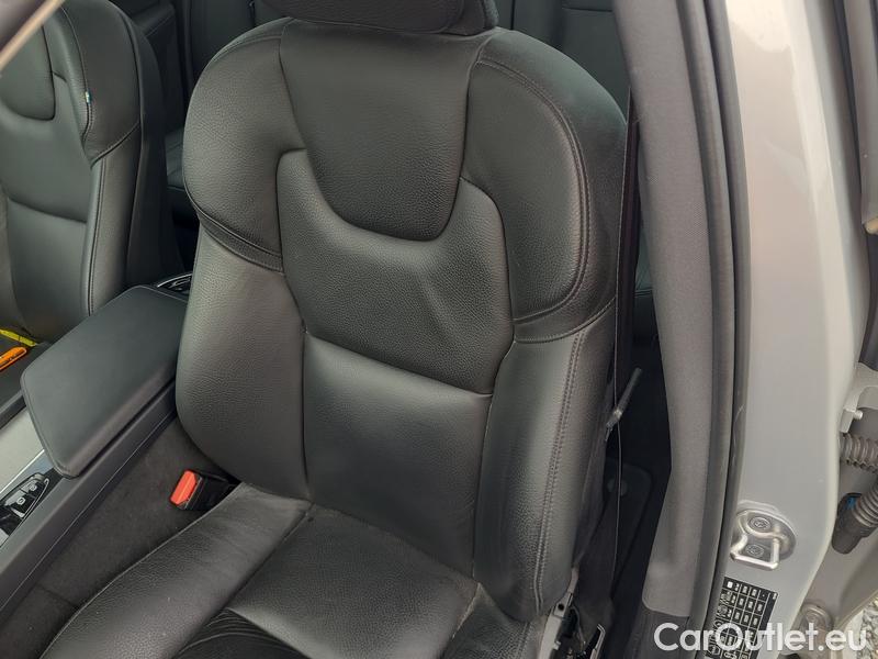 Volvo  S60  (2019)  B5 Ultimate Dark AWD AT #12