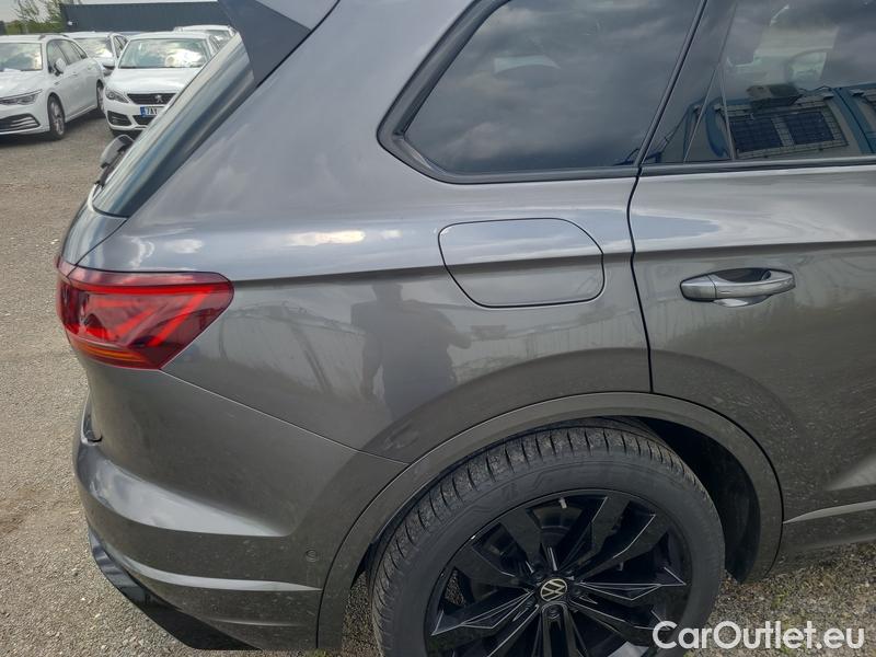  Volkswagen  Touareg  (CR7)(2018->) Tou.3.0TDI Exclusive 4M AT #17
