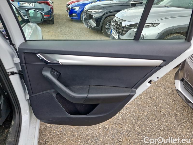  Skoda  Octavia  Combi  (5E5)(03.2017->) Co1.5TSI 110 Ambition #23