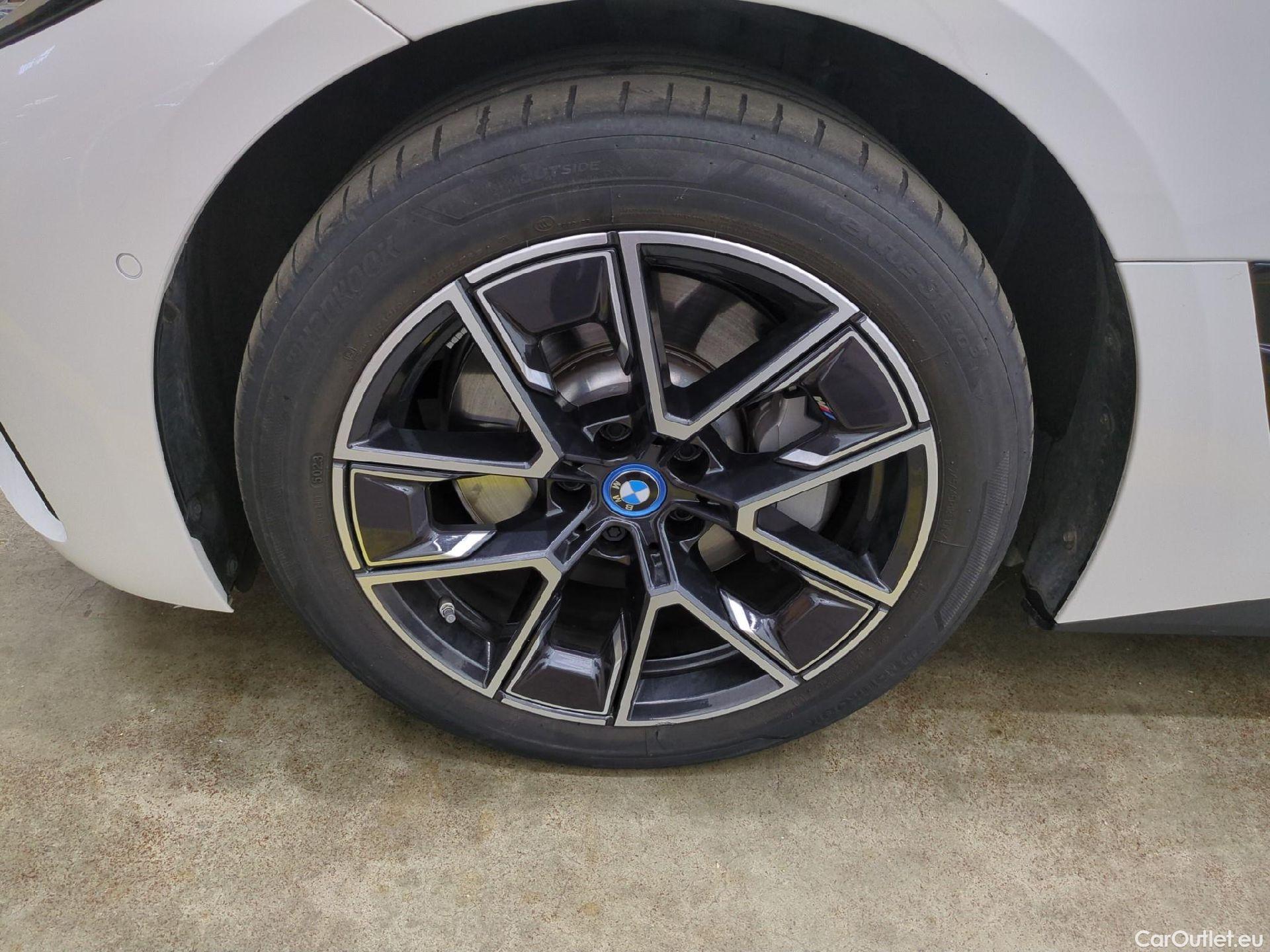  Bmw  Serie 4 Série i4 Gran Coupe 35 eDrive M Sport 70kWh BVA #3