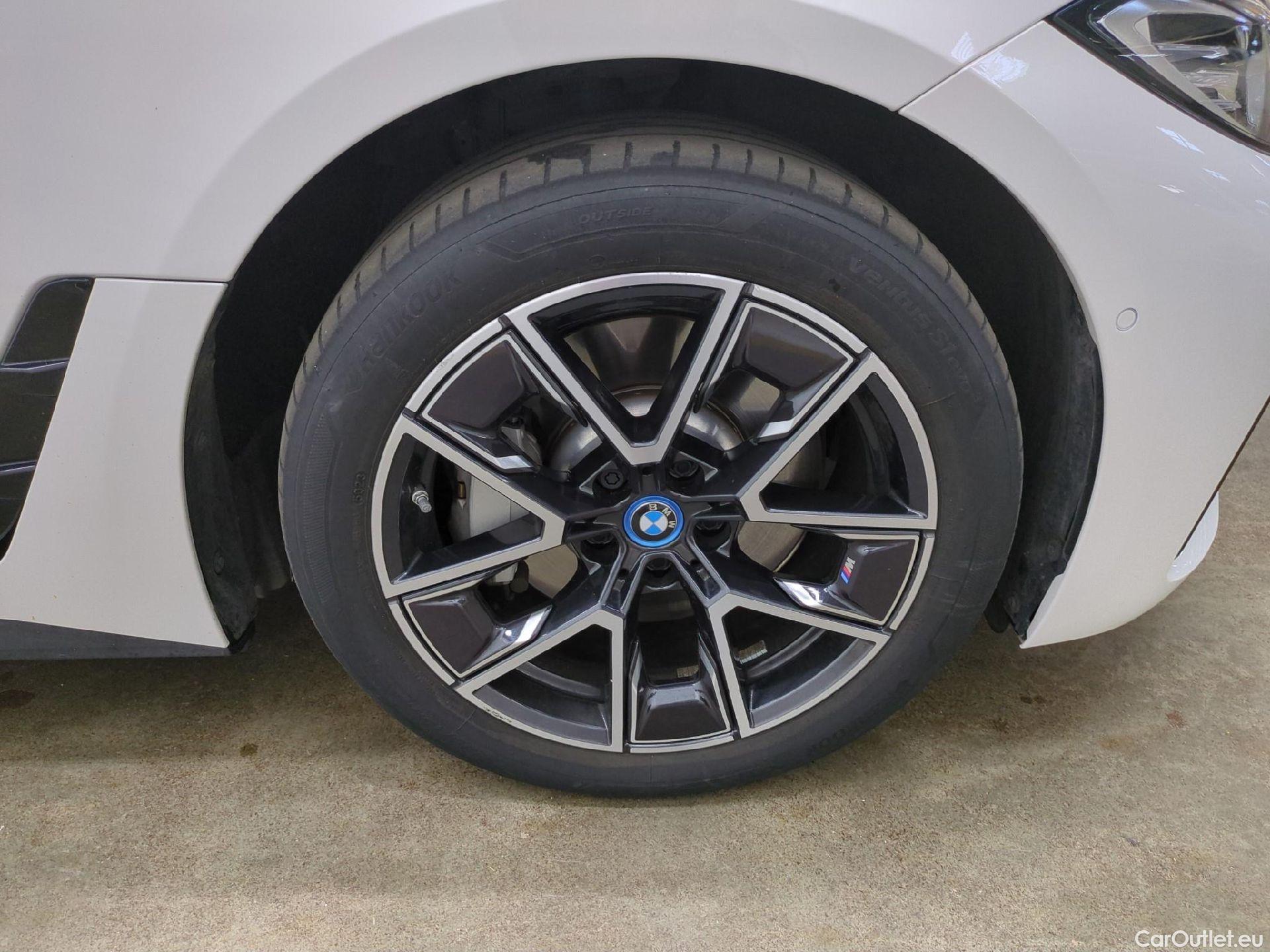 Bmw  Serie 4 Série i4 Gran Coupe 35 eDrive M Sport 70kWh BVA #14