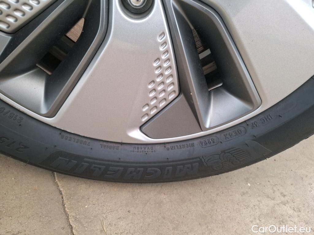  Hyundai  Konna Kona Creative Electrique 2WD 64kWh BVA #111