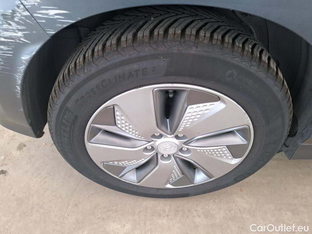  Hyundai  Konna Kona Creative Electrique 2WD 64kWh BVA #86