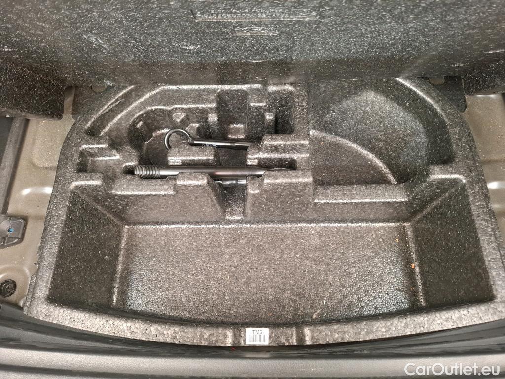  Hyundai  Konna Kona Creative Electrique 2WD 64kWh BVA #95