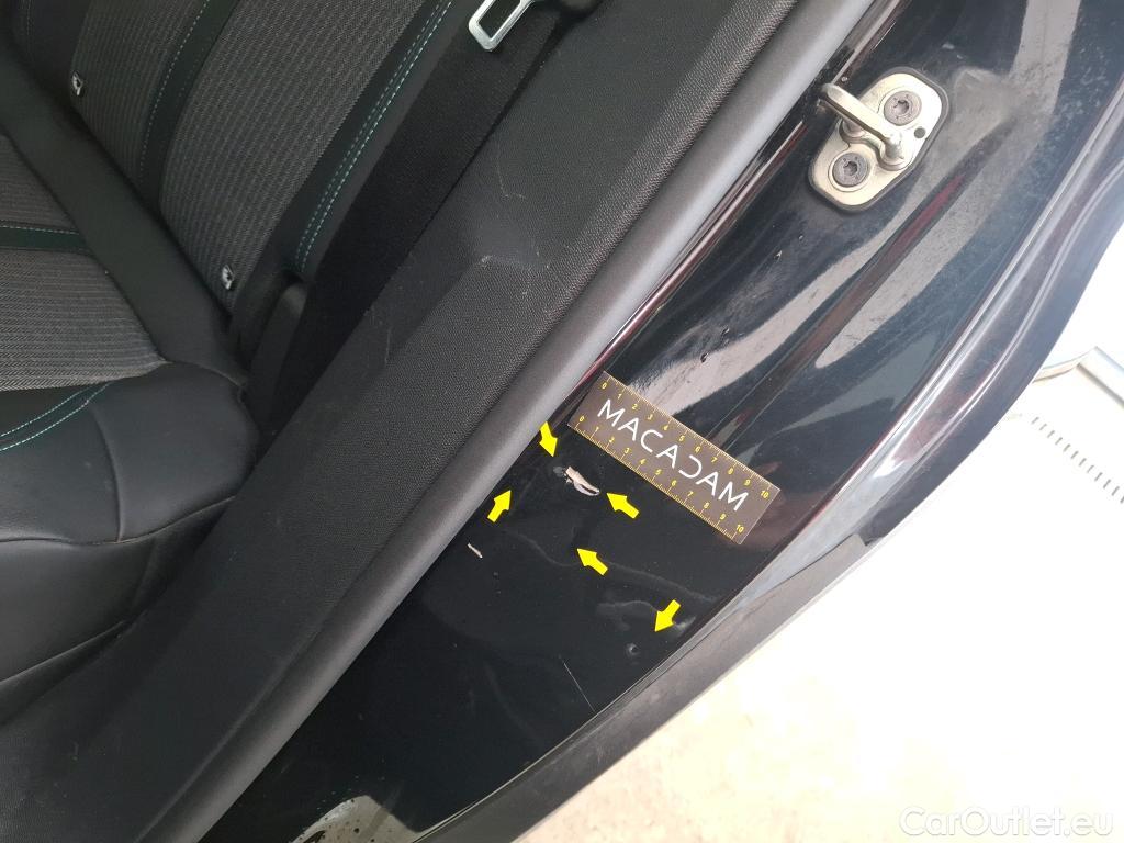  Peugeot  3008  II Hybrid 225 Allure 1.6 Plug-In 225CV BVA8 E6d #71