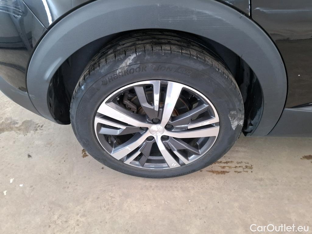  Peugeot  3008  II Hybrid 225 Allure 1.6 Plug-In 225CV BVA8 E6d #29