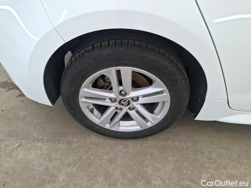  Toyota  Corolla TOYOTA  / 2018 / 5P / Berline Hybride 122h Dynamic Business #12