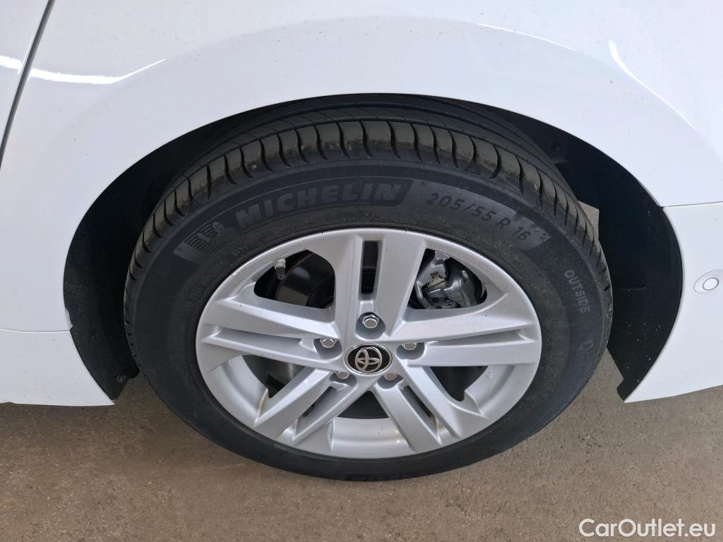  Toyota  Corolla TOYOTA  Touring Sports / 2018 / 5P / Break Hybride 122h Dynamic Business Stage Acad #19