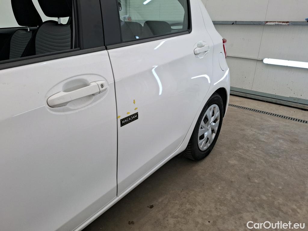  Toyota  Yaris TOYOTA  Hybride / 2017 / 5P / Berline 1.5 VVT-I HYBRID France Business #4