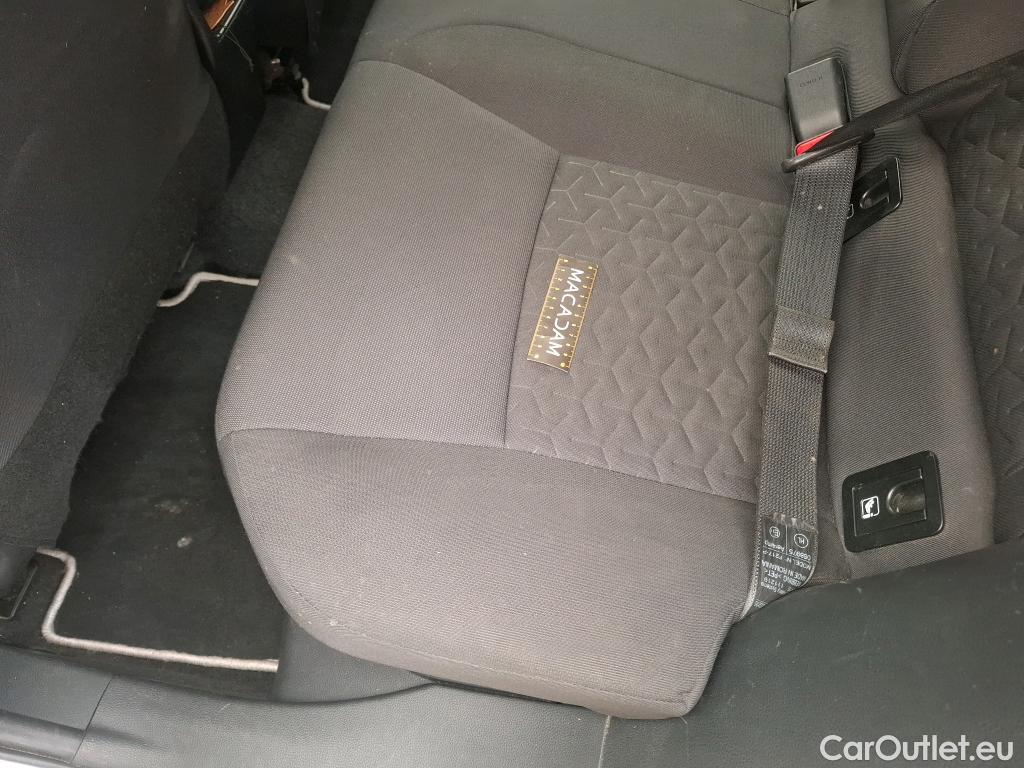  Toyota  Corolla TOYOTA  / 2018 / 5P / Berline Hybride 122h Dynamic Business #25