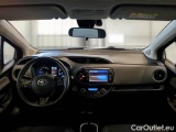  Toyota  Yaris TOYOTA  / 2017 / 5P / BERLINA 1.5 HYBRID BUSINESS #3