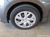  Toyota  Yaris TOYOTA  / 2017 / 5P / BERLINA 1.5 HYBRID BUSINESS #20