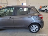  Toyota  Yaris TOYOTA  / 2017 / 5P / BERLINA 1.5 HYBRID BUSINESS #41