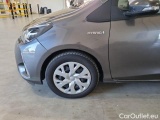  Toyota  Yaris TOYOTA  / 2017 / 5P / BERLINA 1.5 HYBRID BUSINESS #43
