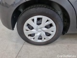  Toyota  Yaris TOYOTA  / 2017 / 5P / BERLINA 1.5 HYBRID BUSINESS #50