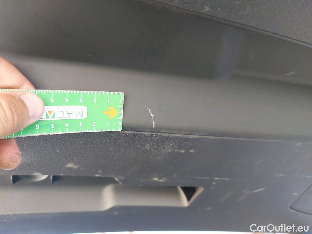  Bmw  X1 BMW  / 2019 / 5P / todoterreno sDrive16d Business #24