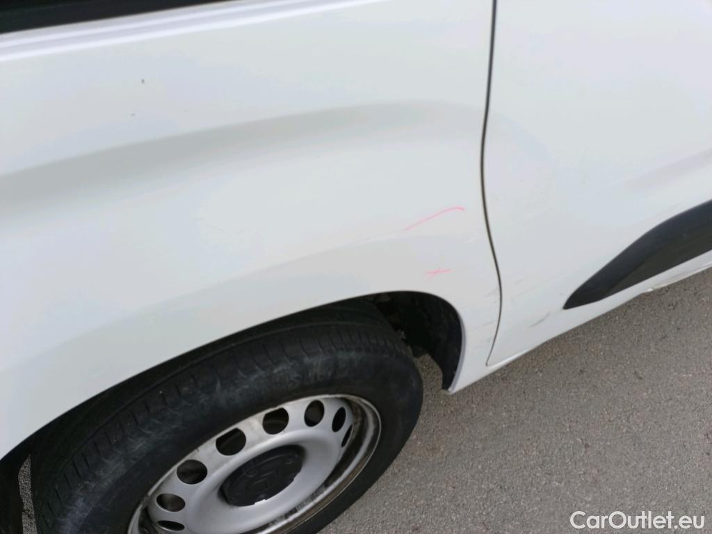  Citroen  Berlingo  Combi Live M 1.5 BlueHDi 100CV MT5 E6dT #8