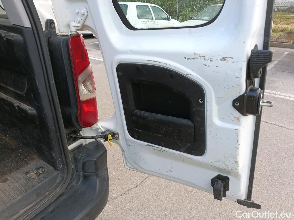  Citroen  Berlingo  Combi Live M 1.5 BlueHDi 100CV MT5 E6dT #23
