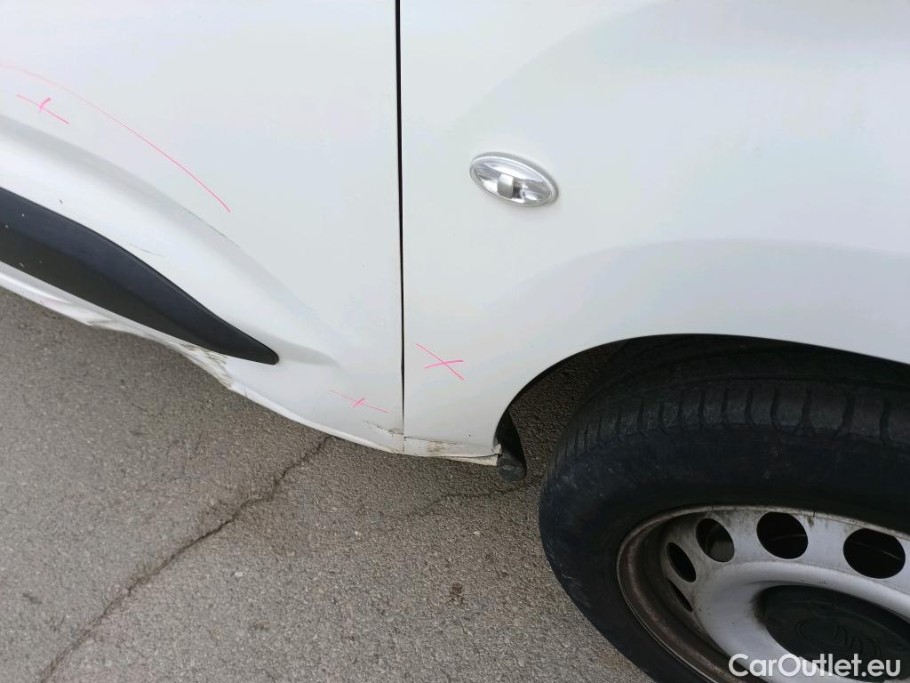  Citroen  Berlingo  Combi Live M 1.5 BlueHDi 100CV MT5 E6dT #14