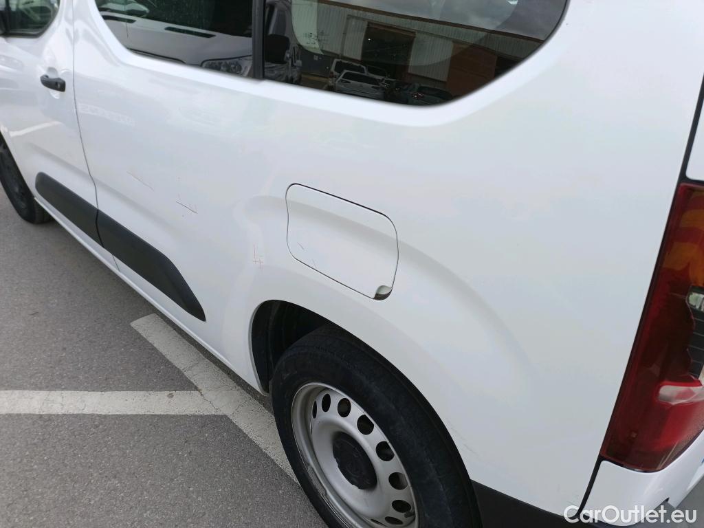  Citroen  Berlingo  Combi Live M 1.5 BlueHDi 100CV MT5 E6dT #5