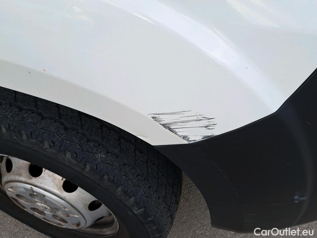  Peugeot  Boxer  Furgón 330 L1H1 Pro BlueHDi 120 Start&Stop HDi #21