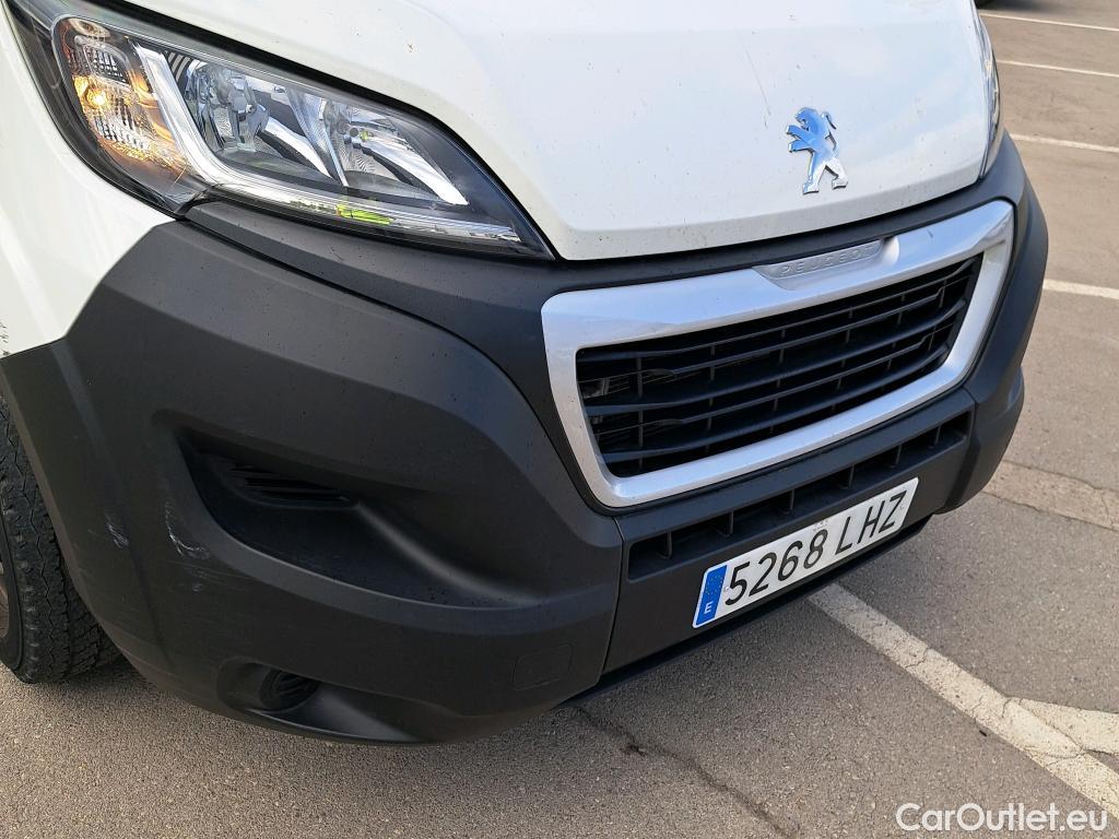  Peugeot  Boxer  Furgón 330 L1H1 Pro BlueHDi 120 Start&Stop HDi #24