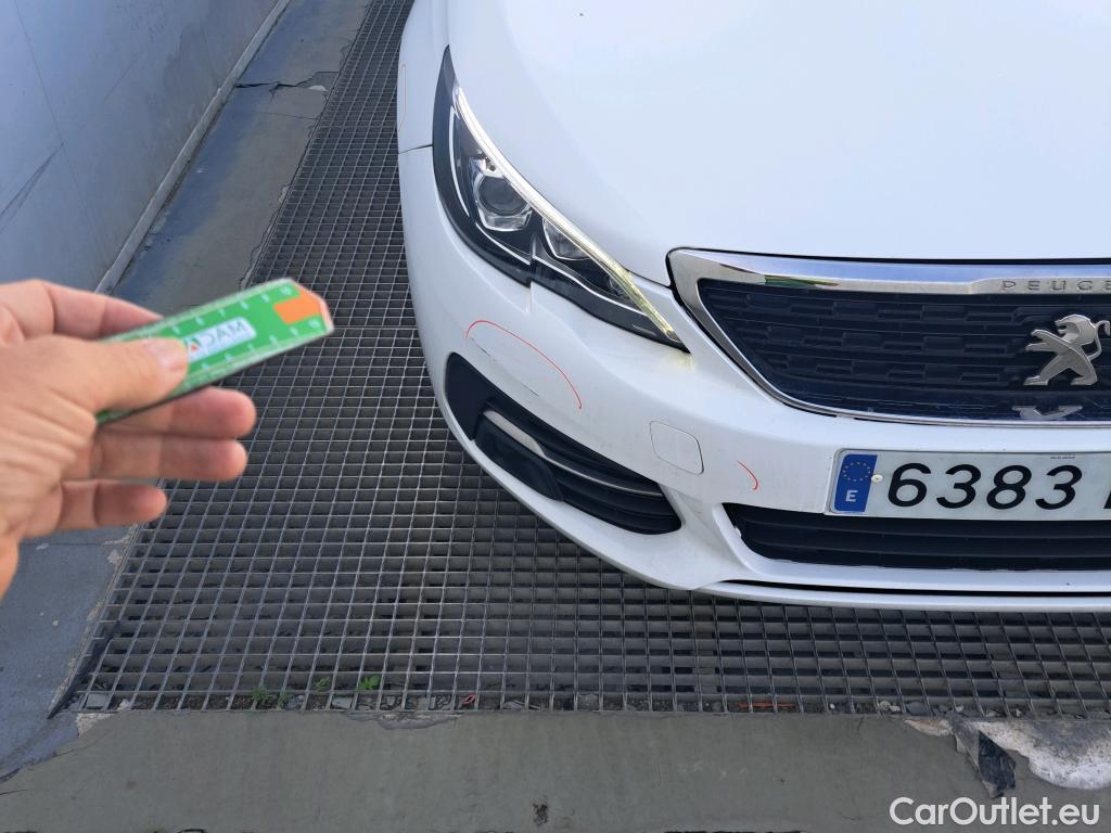  Peugeot  308  Active Pack 1.5 HDi 130CV MT6 E6d #10