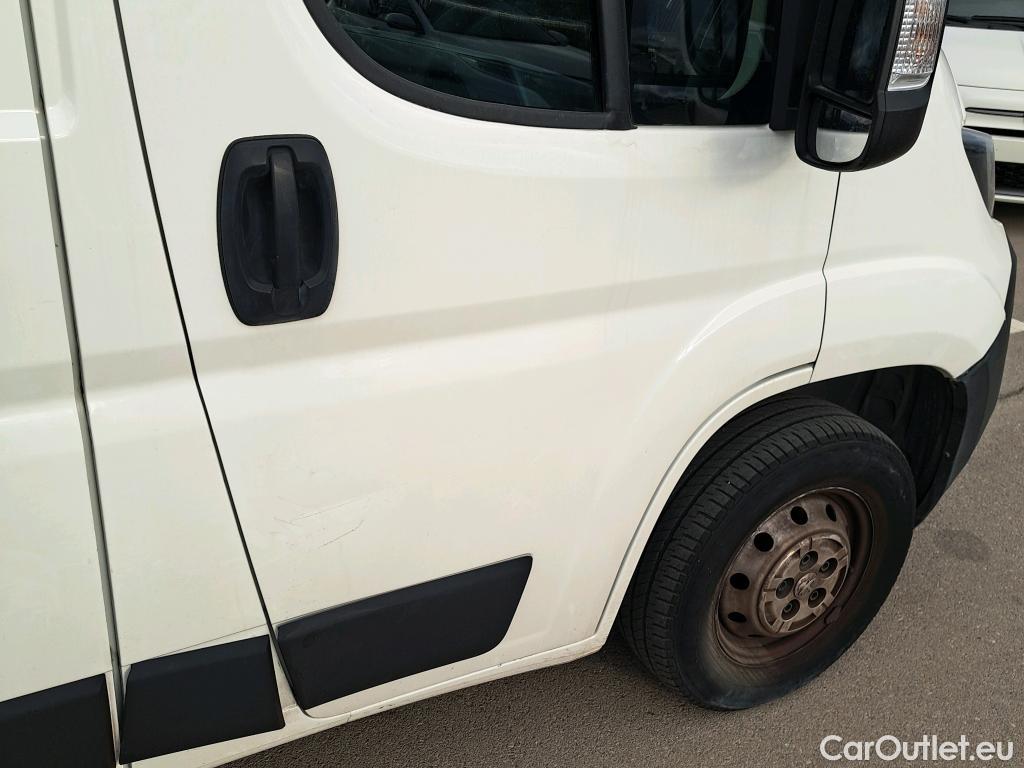  Peugeot  Boxer  Furgón Techo Elevado 333 L2H2 Pro BlueHDi 140 Stop&Start HDi #18