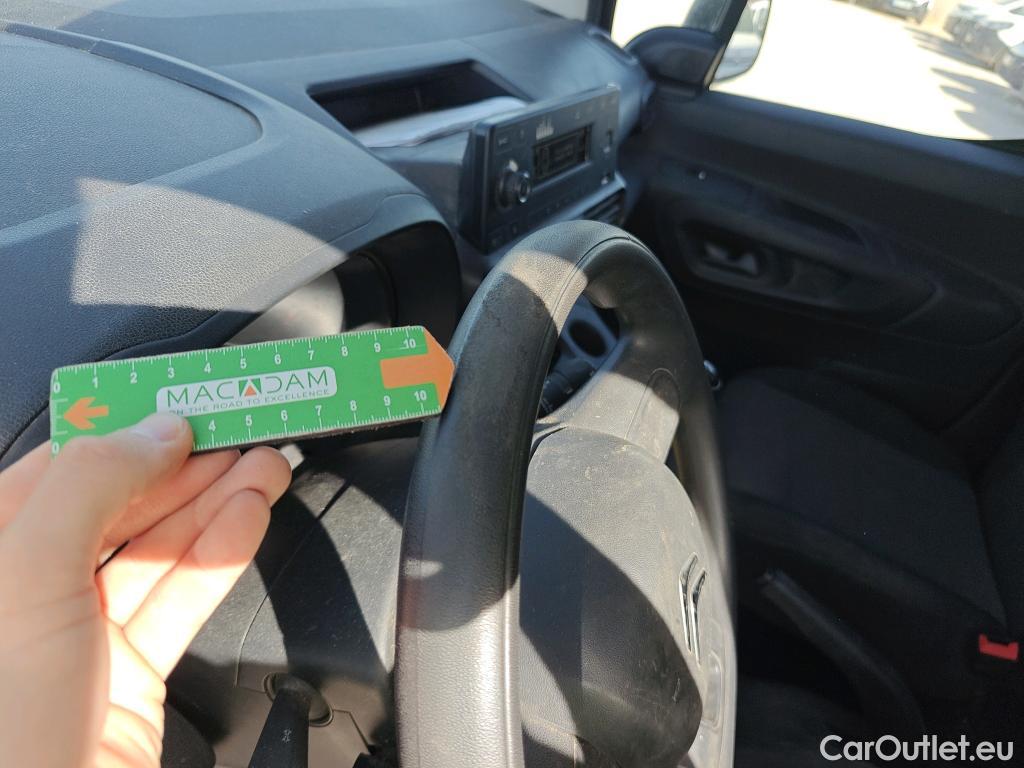  Citroen  Berlingo  Furgón Control M 1.5 100CV MT5 #60