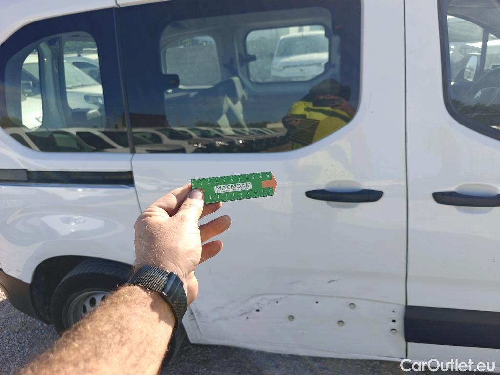  Citroen  Berlingo  Combi Live M 1.5 BlueHDi 100CV MT5 E6dT #1