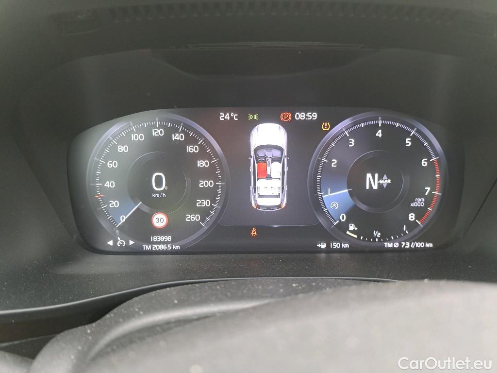 Volvo  XC 40 XC40 Momentum Core 2WD 1.5 130CV MT6 E6d #42