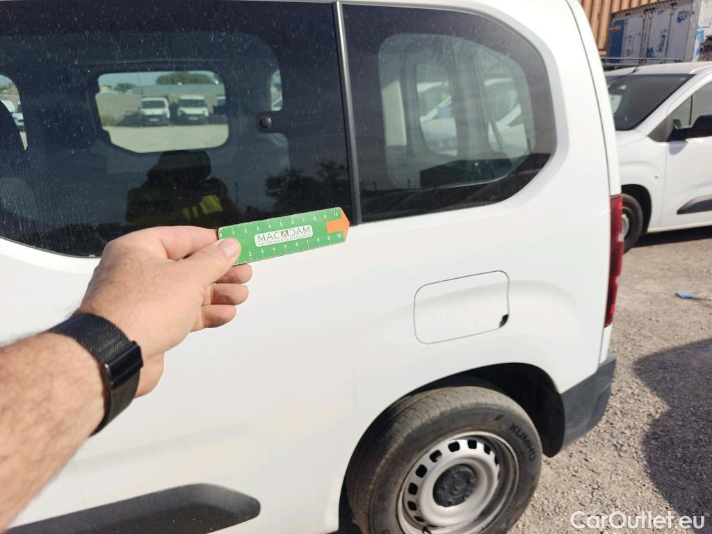  Citroen  Berlingo  Combi Live M 1.5 BlueHDi 100CV MT5 E6dT #3