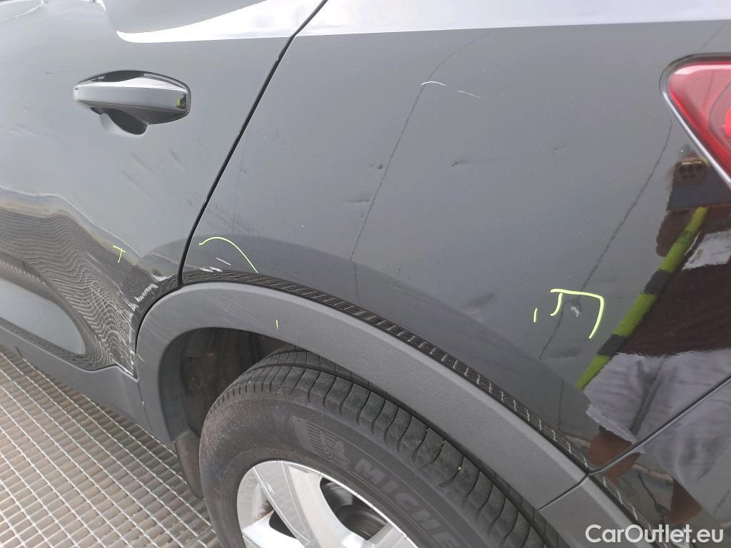  Volvo  XC 40 XC40 Momentum Core 2WD 1.5 130CV MT6 E6d #3