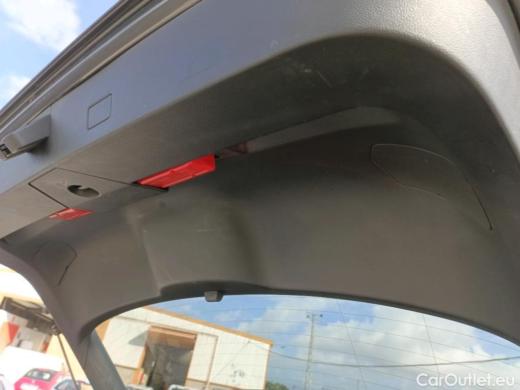  Volkswagen  T-ROC  Advance 2.0 TDI 150CV AT7 E6d #5