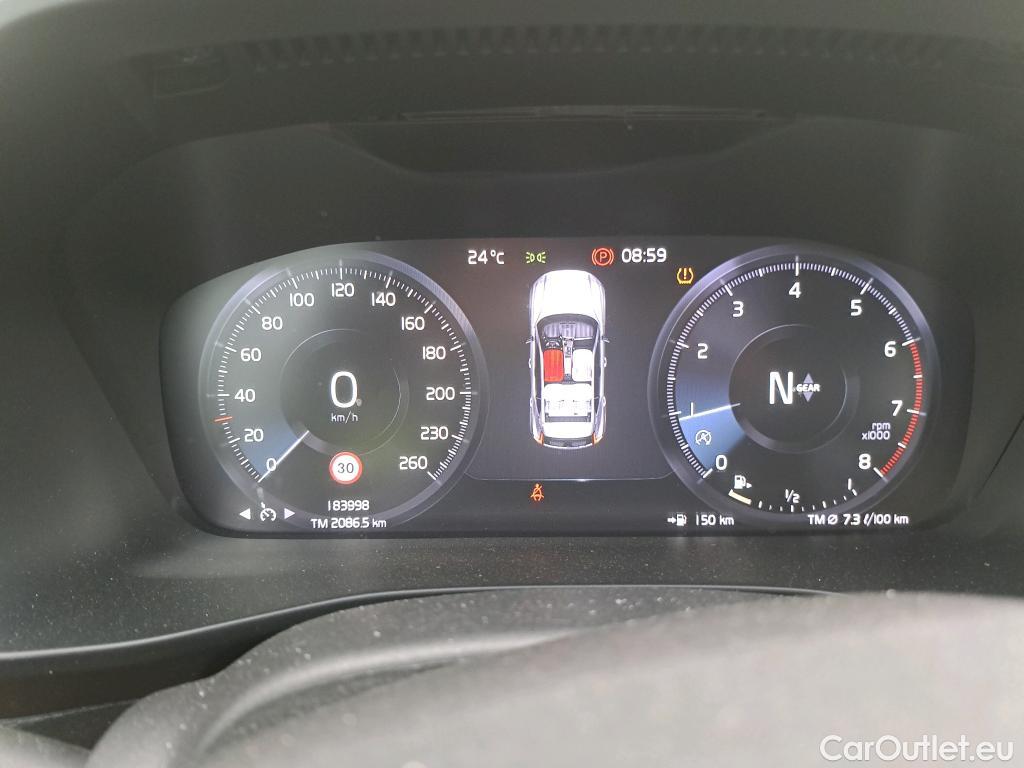  Volvo  XC 40 XC40 Momentum Core 2WD 1.5 130CV MT6 E6d #41