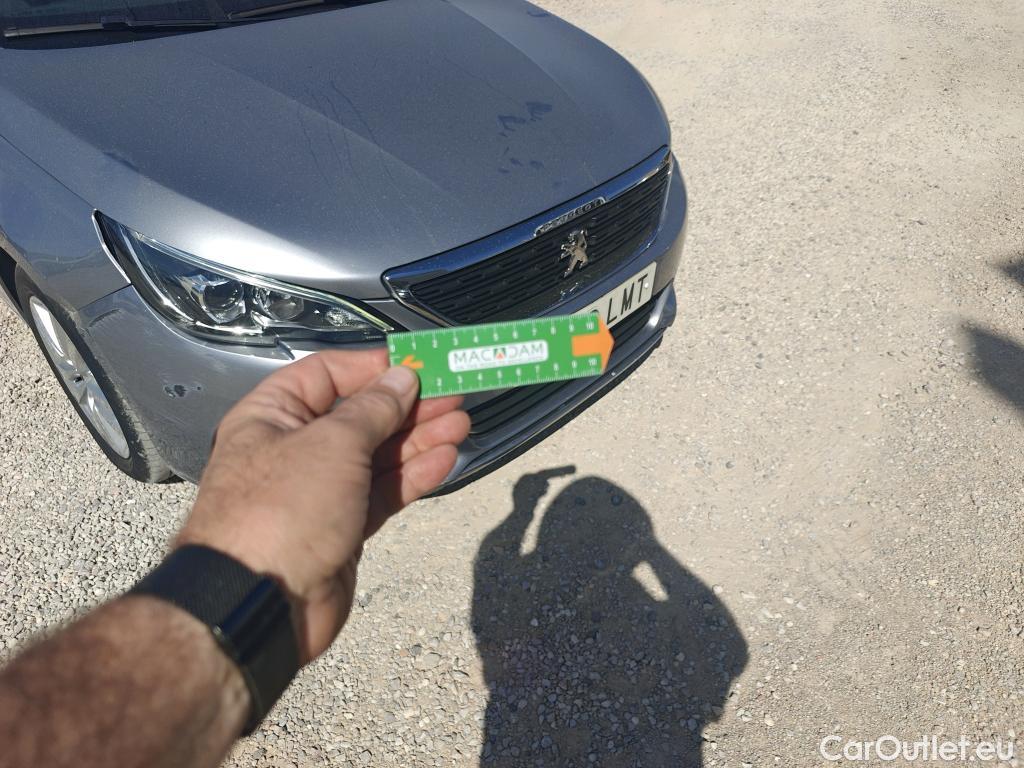  Peugeot  308 PEUGEOT  / 2017 / 5P / familiar SW Active BlueHDi 130 S&S EAT8 #10