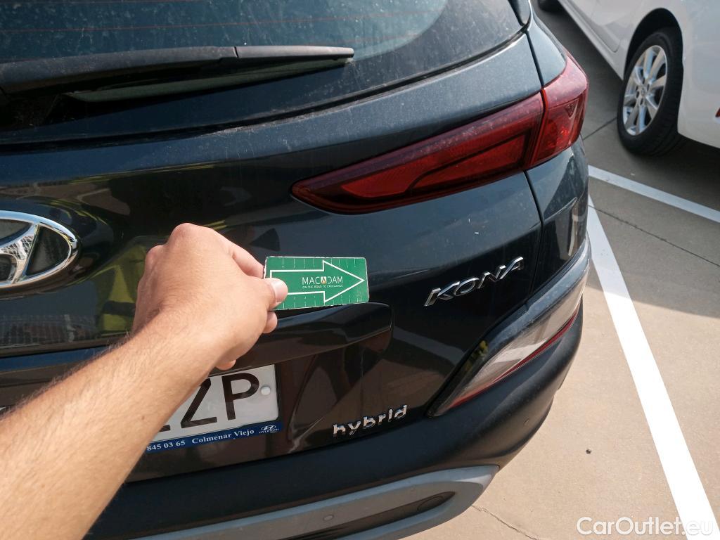  Land Rover  Discovery HYUNDAI Kona / 2020 / 5P / todoterreno 1.6 GDI HEV Maxx DCT #13