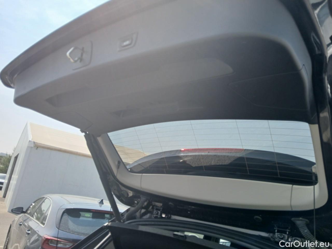  Bmw  X1 BMW  / 2019 / 5P / todoterreno sDrive16d Business #25