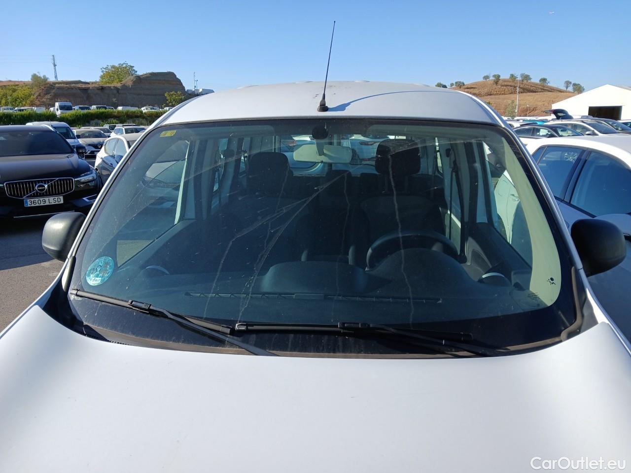 Renault  Kangoo  II Profesional 1.5 dCi 70CV MT5 E4 #37