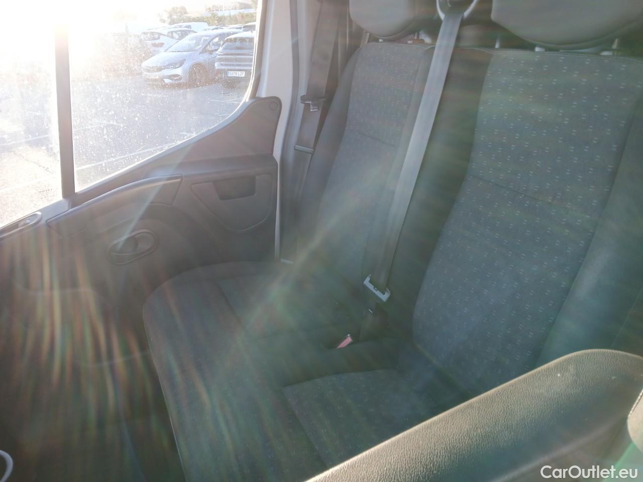  Opel  Movano OPEL  / 2010 / 4P / furgón 2.3 CDTI 96kW (130CV) L1 H1 F 2.8t #2