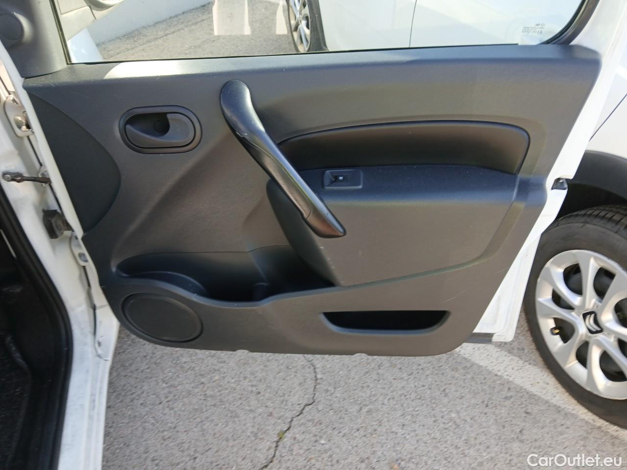  Renault  Kangoo  II Profesional 1.5 dCi 70CV MT5 E4 #14