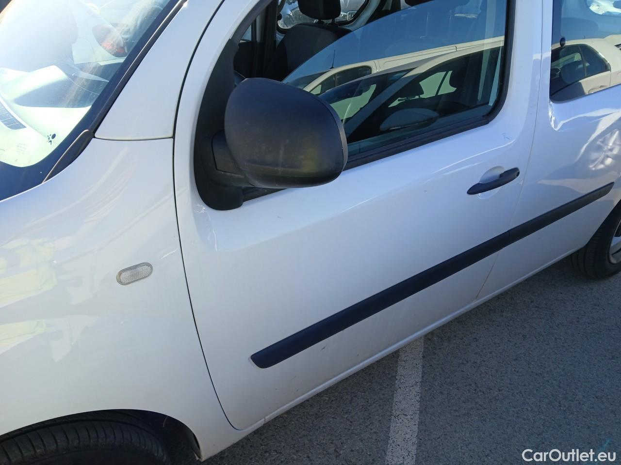  Renault  Kangoo  II Profesional 1.5 dCi 70CV MT5 E4 #38