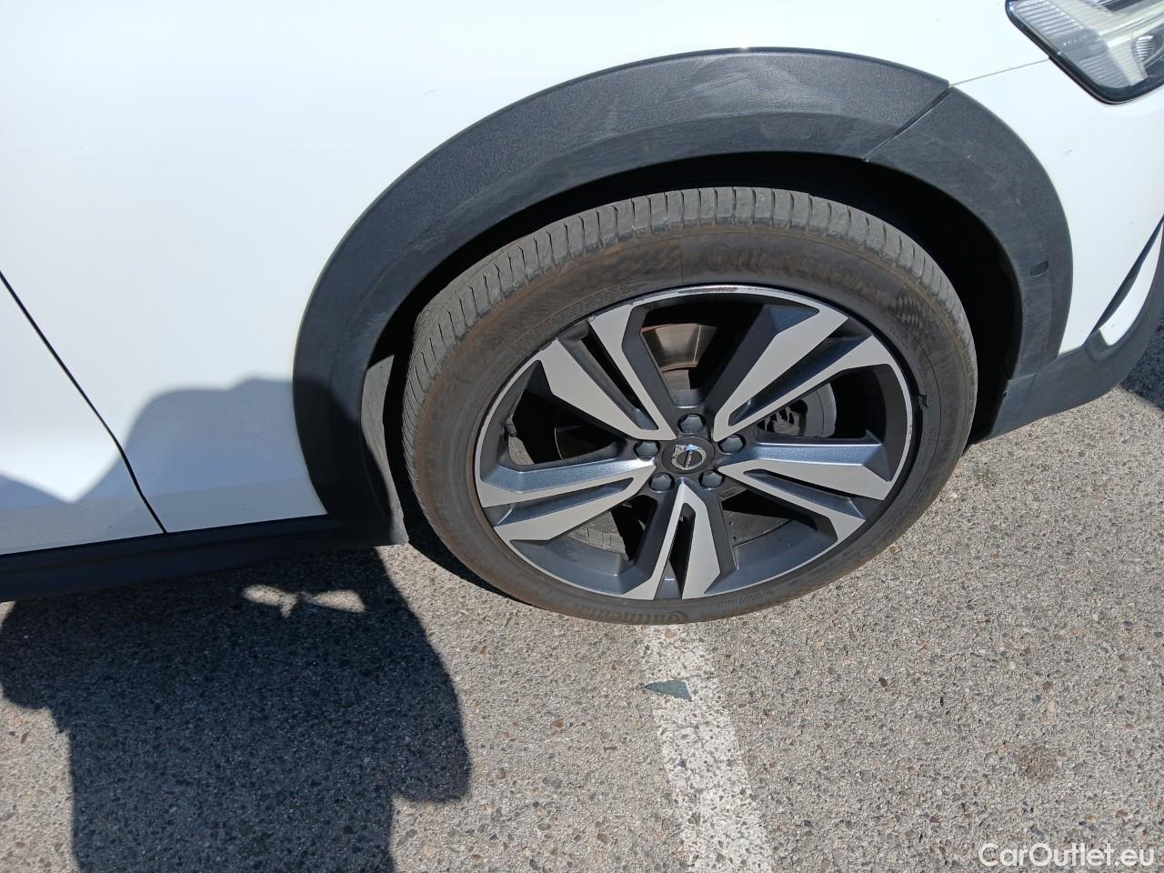  Volvo  V60  Cross Country Pro AWD 2.0 D4 190CV AT8 E6dT #12