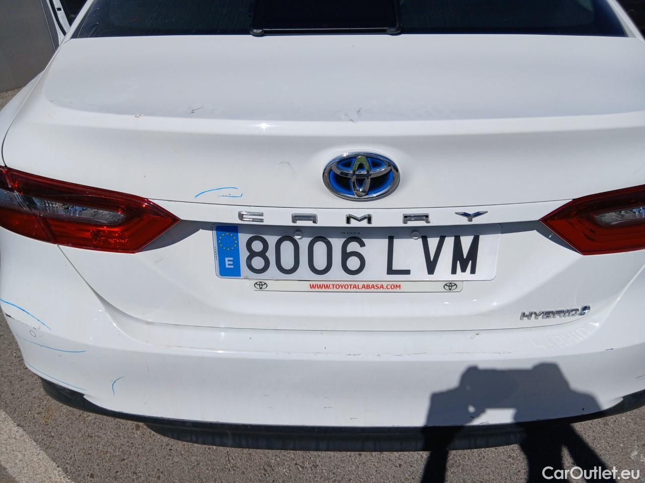  Toyota  Camry TOYOTA  / 2021 / 4P / sedán 2.5 220H Advance #21